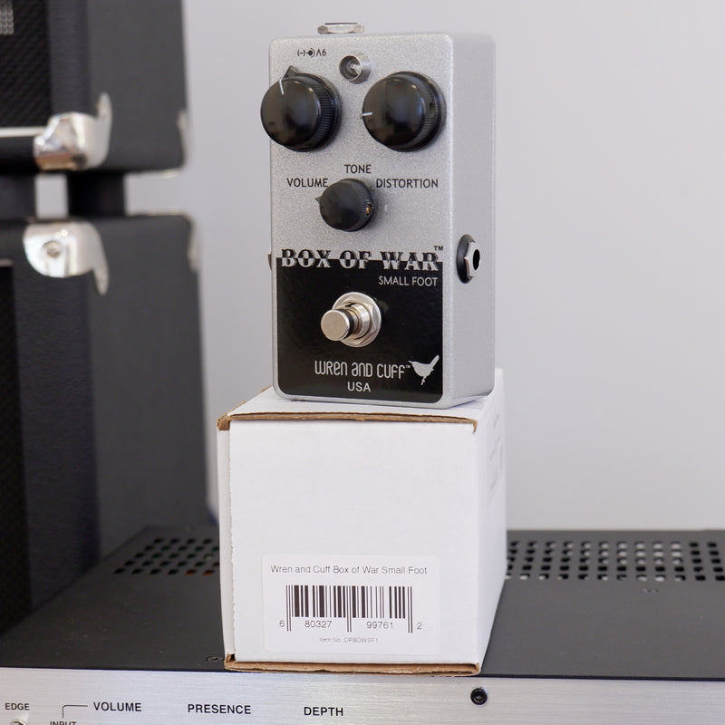 Fuzz Wren and Cuff Box of War